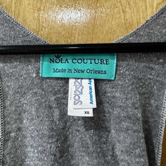 XS Vintage Nola Couture Women’s Tank Top with Oyster Print “Pocket” Design - Picture 4 of 4